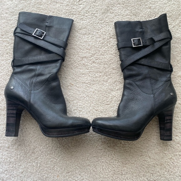 UGG Black Leather Jardin Platform Heeled Boots size 7.5 - Picture 1 of 5